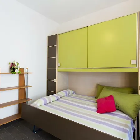 Monfenera Apartament *